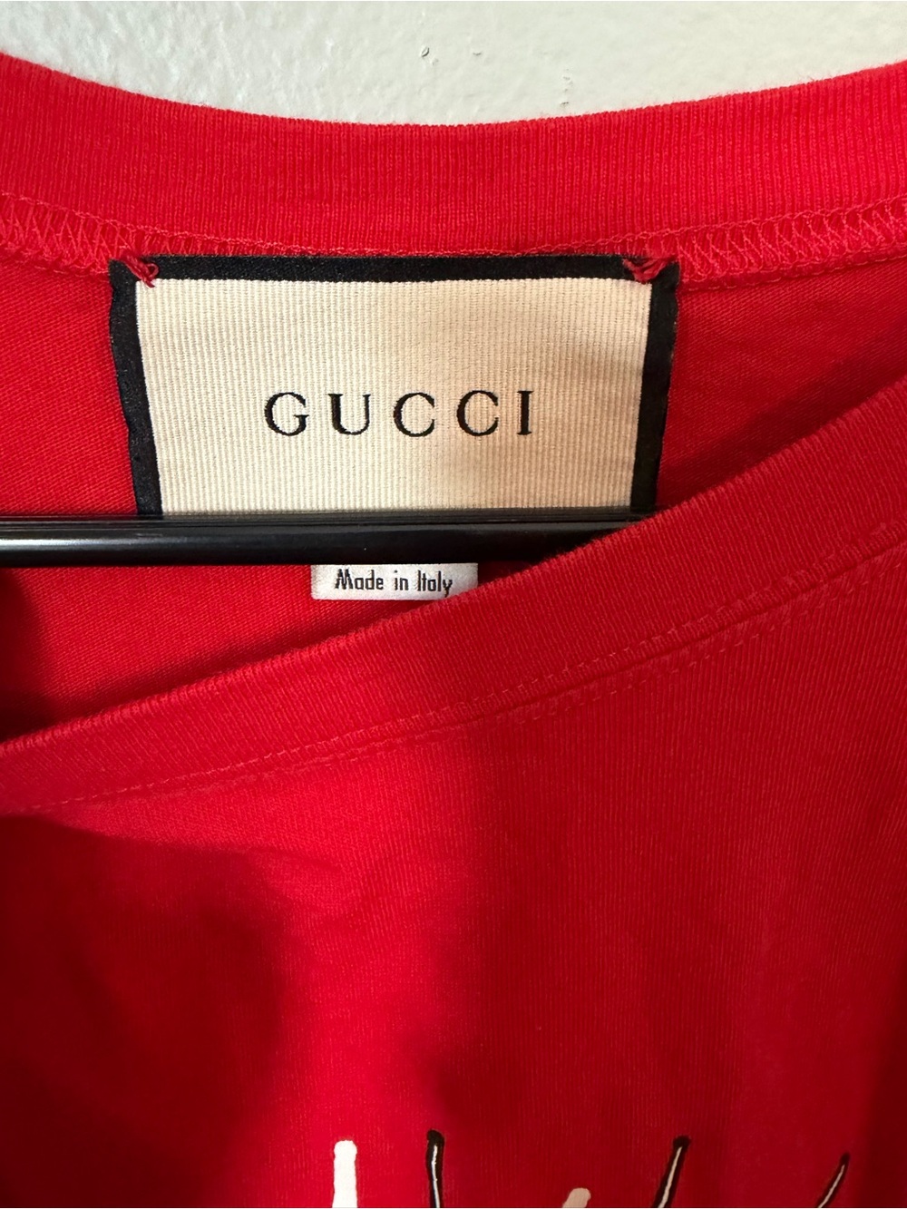 Gucci Red Graphic Tee with Black Accents - Picture 3 of 3